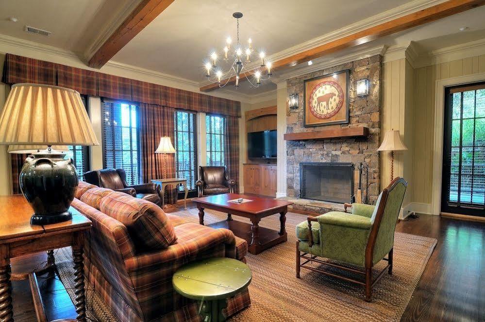 קולומבוס Bright'S Creek Lodge מראה חיצוני תמונה